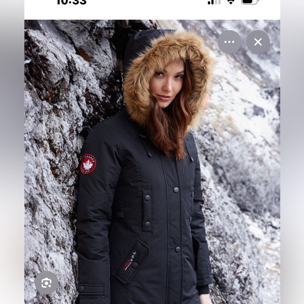 Women's Black Fur-Trimmed Ski Jacket